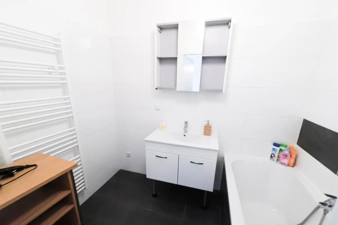 Vienna Lights Apartments - Meidling Austria